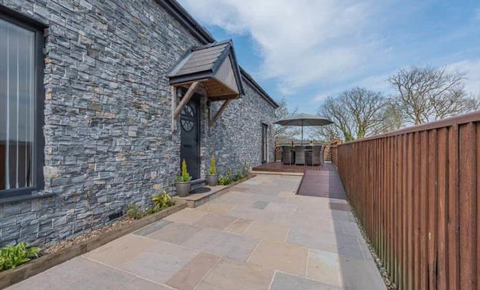 Outdoor area and ramp